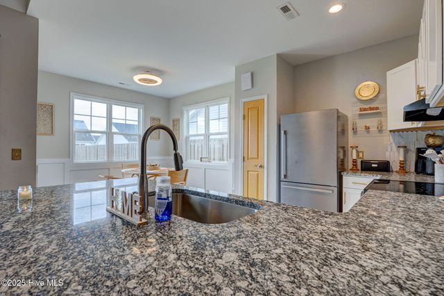 2161 Blue Bonnet Circle, Castle Hayne, NC 28429
