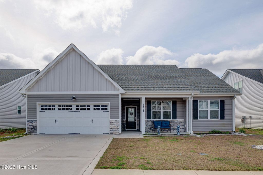 2161 Blue Bonnet Circle, Castle Hayne, NC 28429