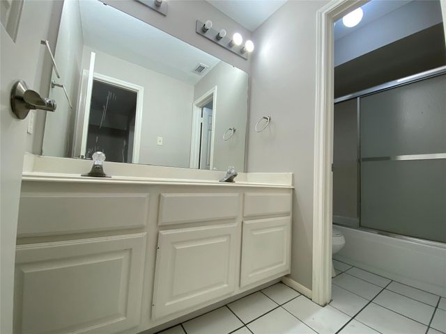 14406 Circlewood Way, Houston, TX 77062