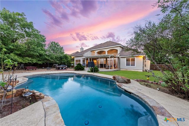 30900 Woodbine Way, Boerne, TX 78015