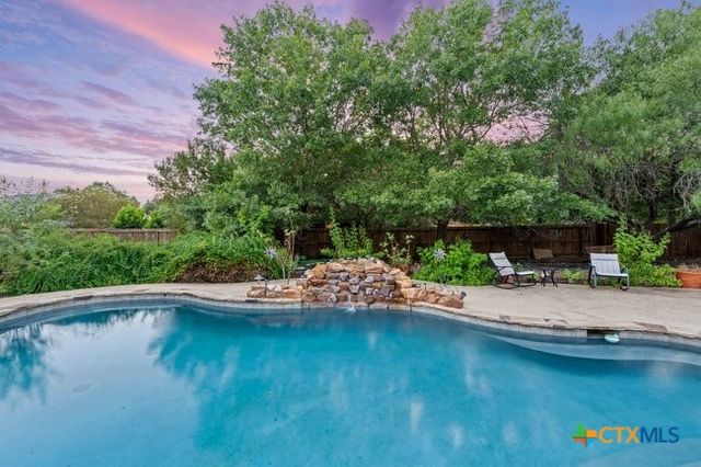 30900 Woodbine Way, Boerne, TX 78015