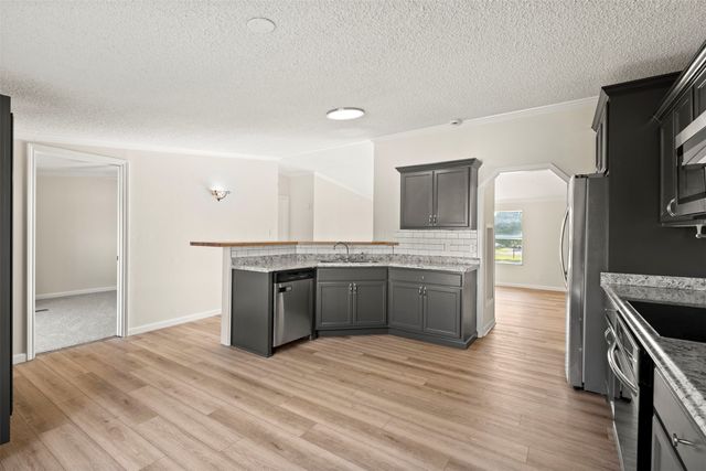 3512 Raintree Drive S, Alvarado, TX 76009