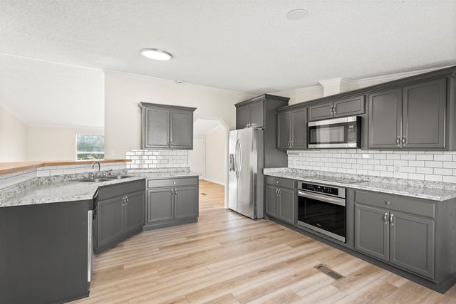 3512 Raintree Drive S, Alvarado, TX 76009