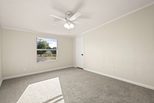 3512 Raintree Drive S, Alvarado, TX 76009