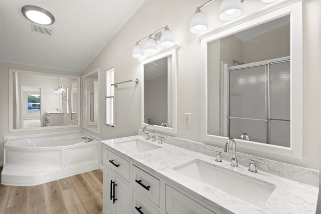 3512 Raintree Drive S, Alvarado, TX 76009