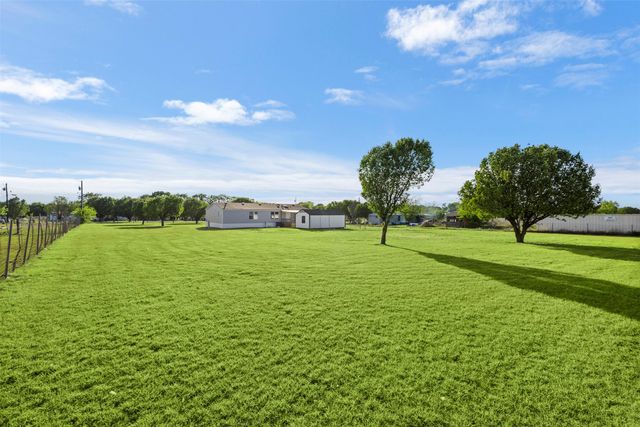 3512 Raintree Drive S, Alvarado, TX 76009