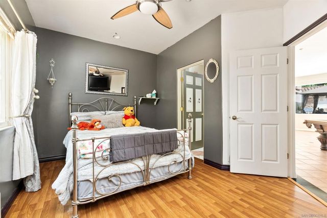 886 Singing Trails Drive, El Cajon, CA 92019