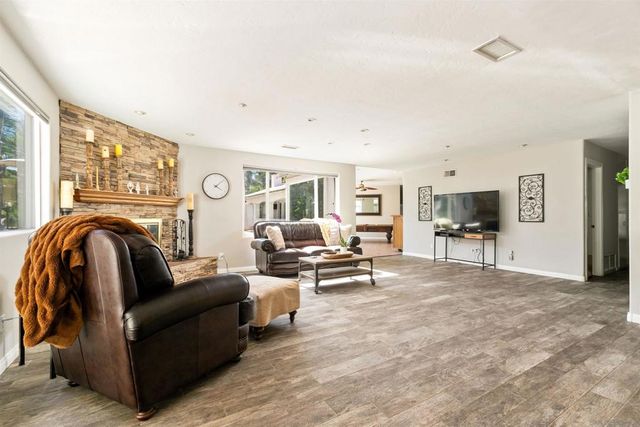 886 Singing Trails Drive, El Cajon, CA 92019