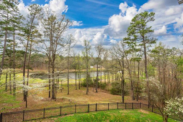 9 Templo Way, Hot Springs Village, AR 71909