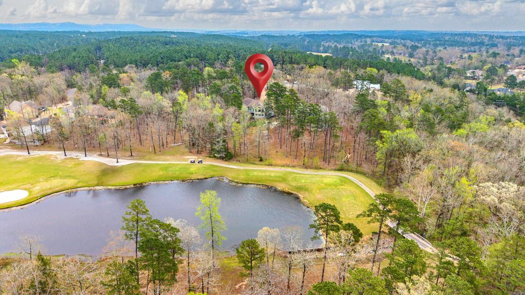 9 Templo Way, Hot Springs Village, AR 71909