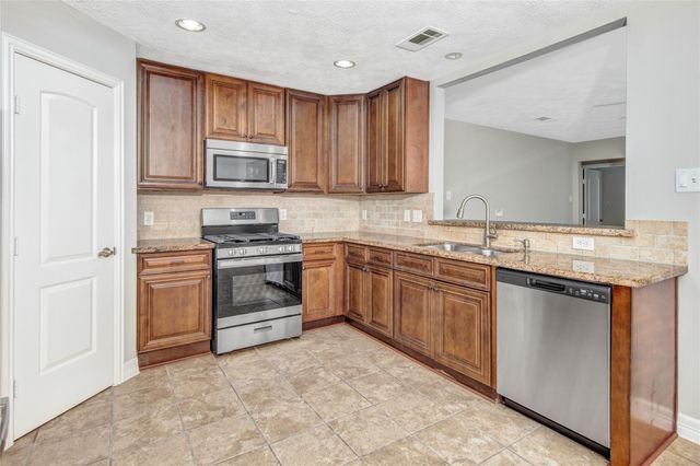 2611 Desert Sage Drive, Katy, TX 77449