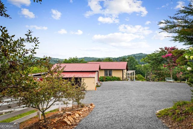 90 Fox Run 78, Blue Ridge, GA 30513