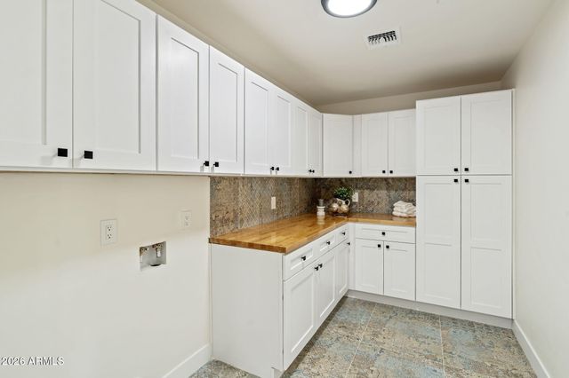 2611 N 23RD Avenue, Phoenix, AZ 85009