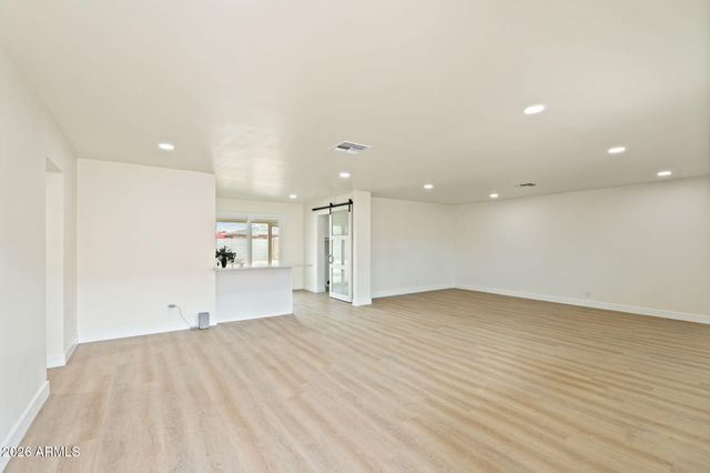 2611 N 23RD Avenue, Phoenix, AZ 85009