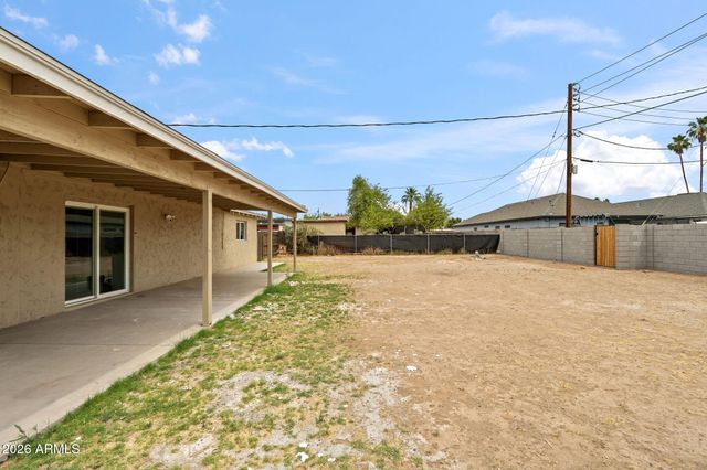 2611 N 23RD Avenue, Phoenix, AZ 85009