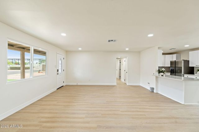 2611 N 23RD Avenue, Phoenix, AZ 85009