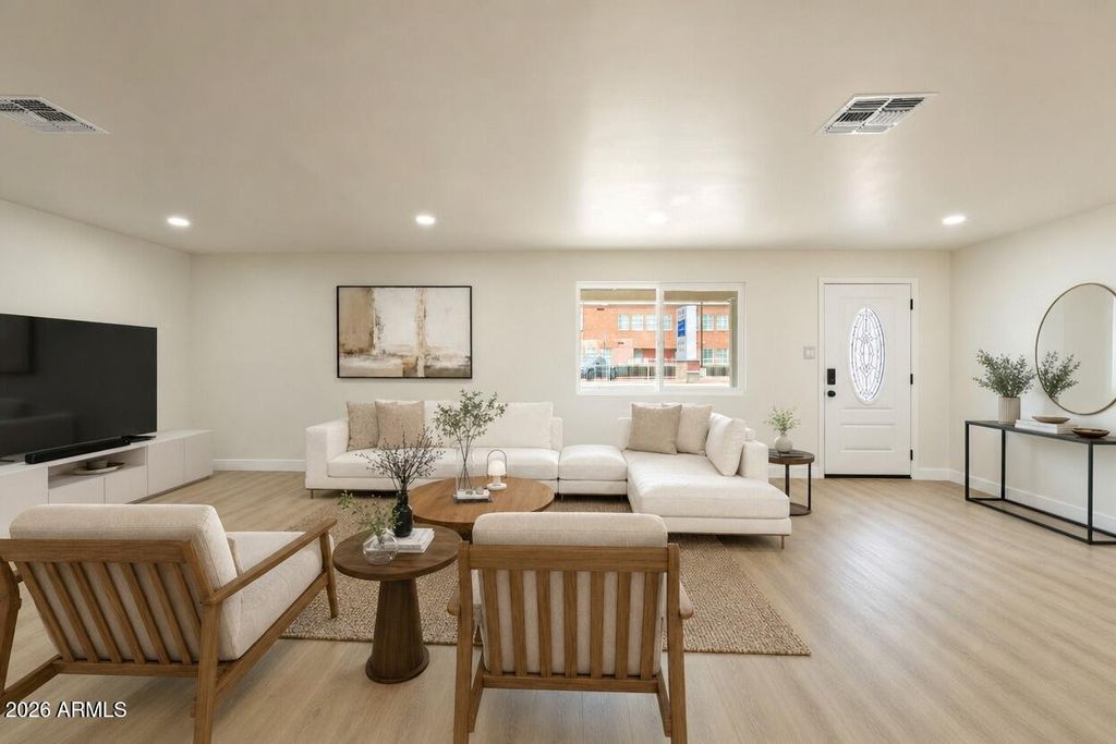 2611 N 23RD Avenue, Phoenix, AZ 85009 — photo 3