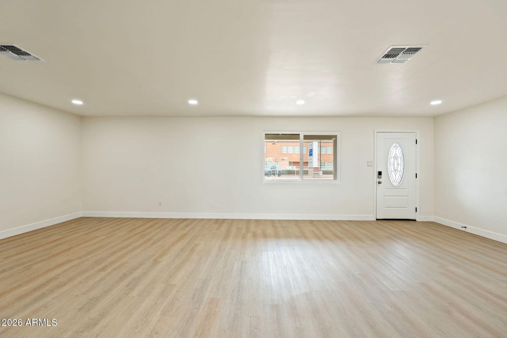 2611 N 23RD Avenue, Phoenix, AZ 85009 — photo 4