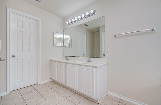 6151 Morningshire Lane, Houston, TX 77084