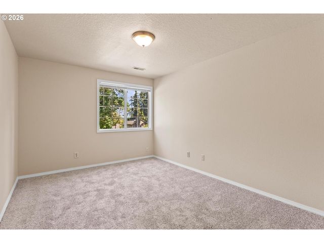 22491 CLARK St, West Linn, OR 97068