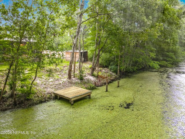 137 KERRY Drive, Satsuma, FL 32189