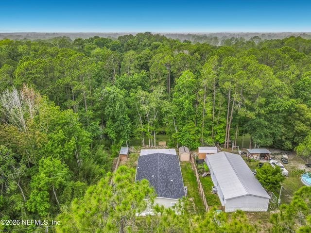 137 KERRY Drive, Satsuma, FL 32189