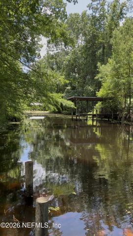 137 KERRY Drive, Satsuma, FL 32189
