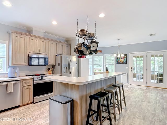 137 KERRY Drive, Satsuma, FL 32189
