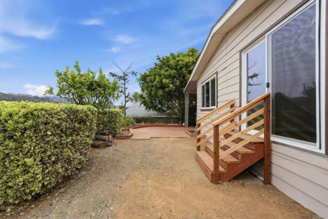 971 BORDEN 102, San Marcos, CA 92069