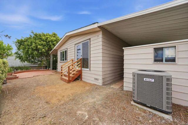 971 BORDEN 102, San Marcos, CA 92069