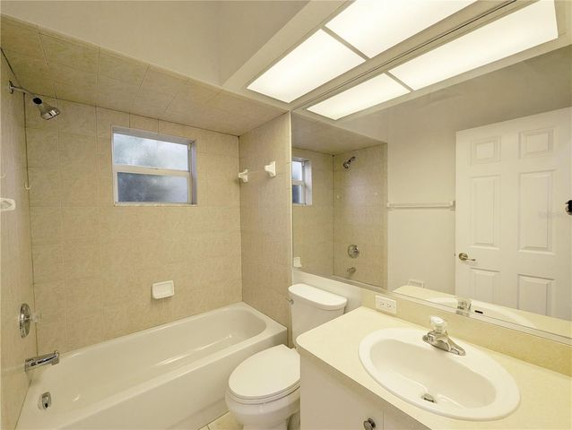 8 FIG COURT E, Homosassa, FL 34446