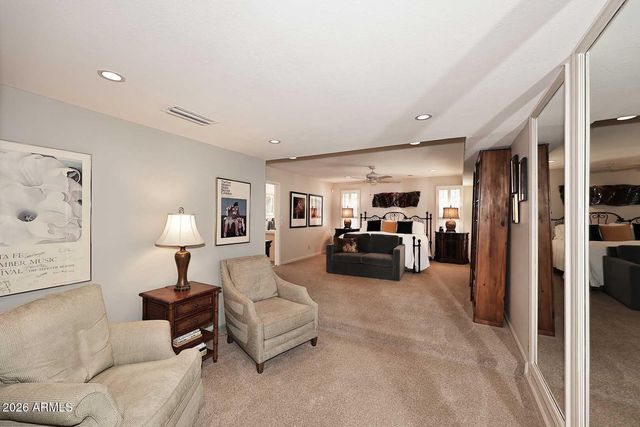8113 E DEL CAVERNA Drive, Scottsdale, AZ 85258