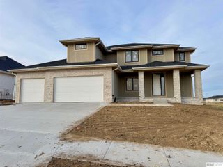 20152 T Street, Omaha, NE 68135