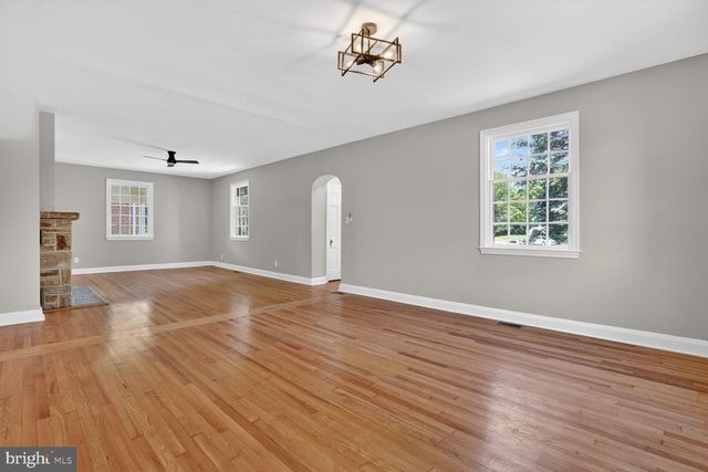 315 E COLD SPRING LN, Baltimore, MD 21212