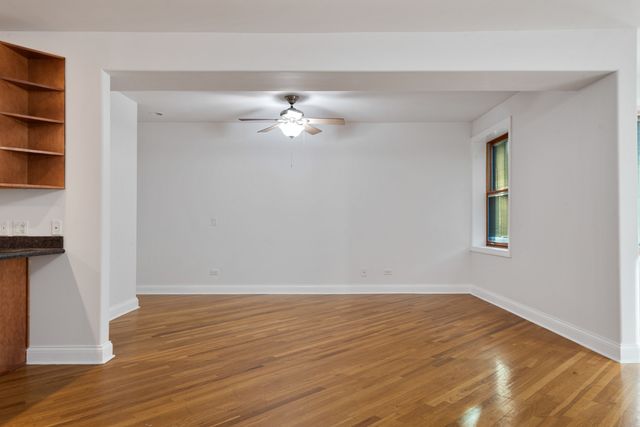 7010 S Clyde Avenue 3N, Chicago, IL 60649