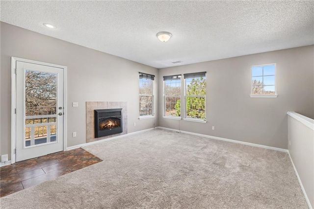 15963 S CRESTVIEW Drive, Olathe, KS 66062