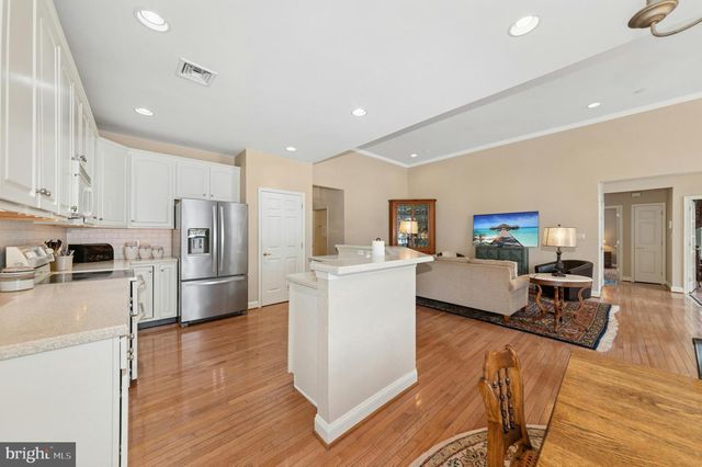 1895 CARYN DR, Hellertown, PA 18055