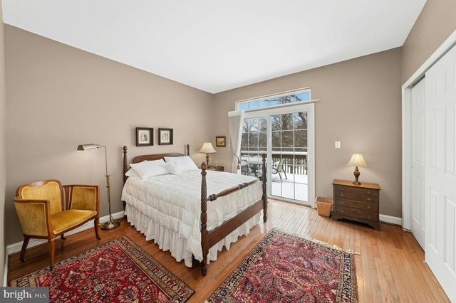 1895 CARYN DR, Hellertown, PA 18055