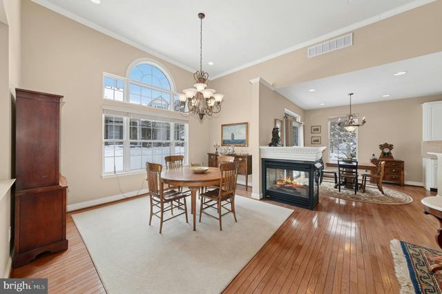 1895 CARYN DR, Hellertown, PA 18055