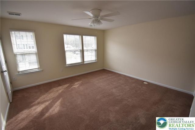 203 Auburn Drive, Williams Twp, PA 18042