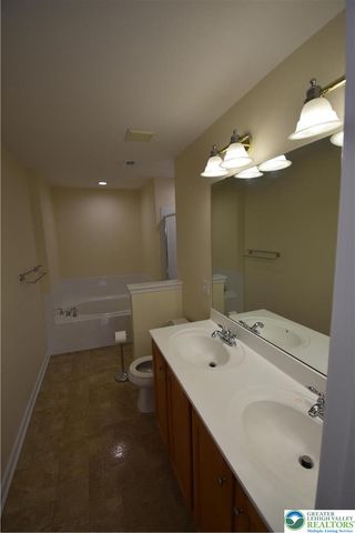 203 Auburn Drive, Williams Twp, PA 18042
