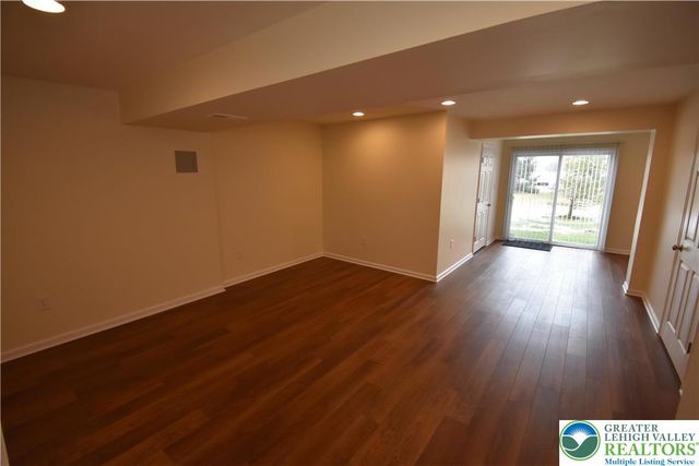 203 Auburn Drive, Williams Twp, PA 18042