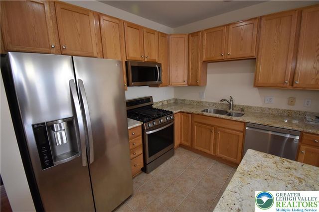 203 Auburn Drive, Williams Twp, PA 18042