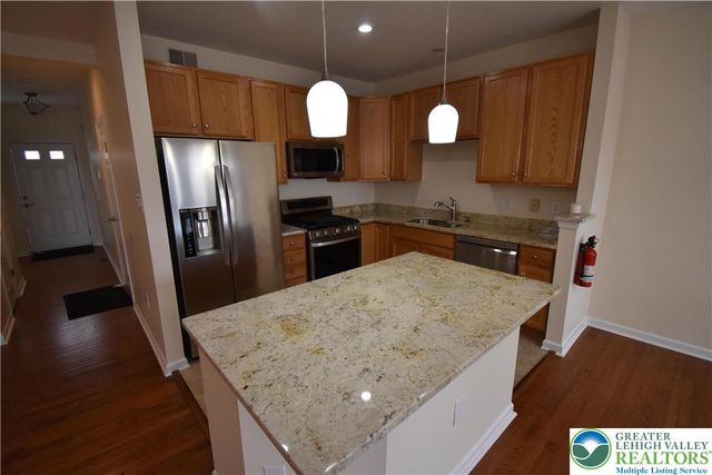 203 Auburn Drive, Williams Twp, PA 18042