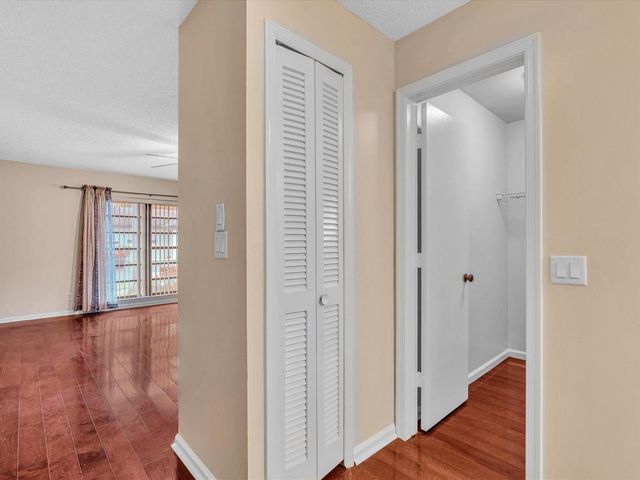 4951 Equestrian Circle A, Boynton Beach, FL 33436