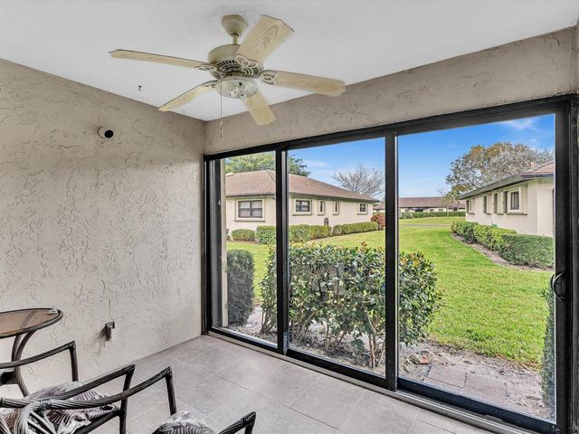 4951 Equestrian Circle A, Boynton Beach, FL 33436