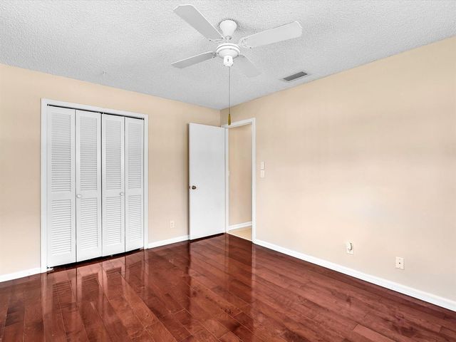4951 Equestrian Circle A, Boynton Beach, FL 33436