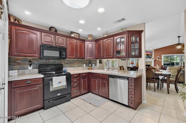 8 Jasmine Run, Ormond Beach, FL 32174