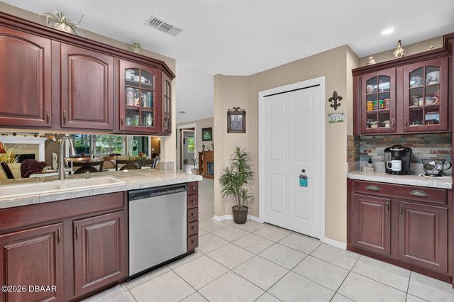 8 Jasmine Run, Ormond Beach, FL 32174
