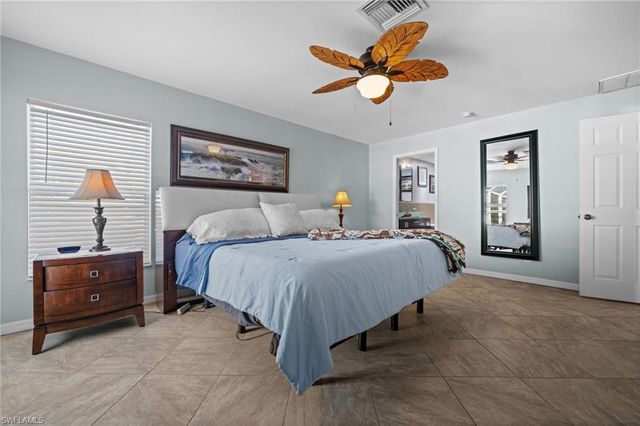 121 NE 11th TER, Cape Coral, FL 33909